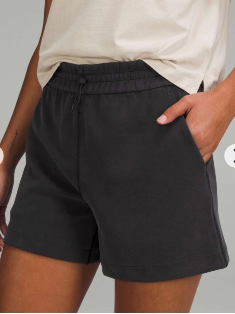 Lululemon Softstreme High-Rise Short 4" Black Square Size Dot